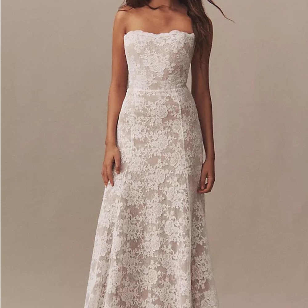 BRAND NEW! V.Champamn “Whitby” gown size 2 - Picture 5 of 7